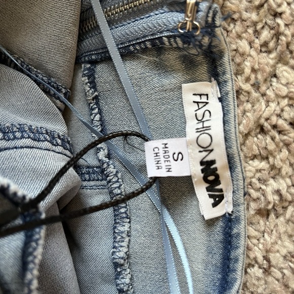 Denim Corset Crop Top Size Small w/Zipper Halter Neck Light-Wash - Picture 4 of 10